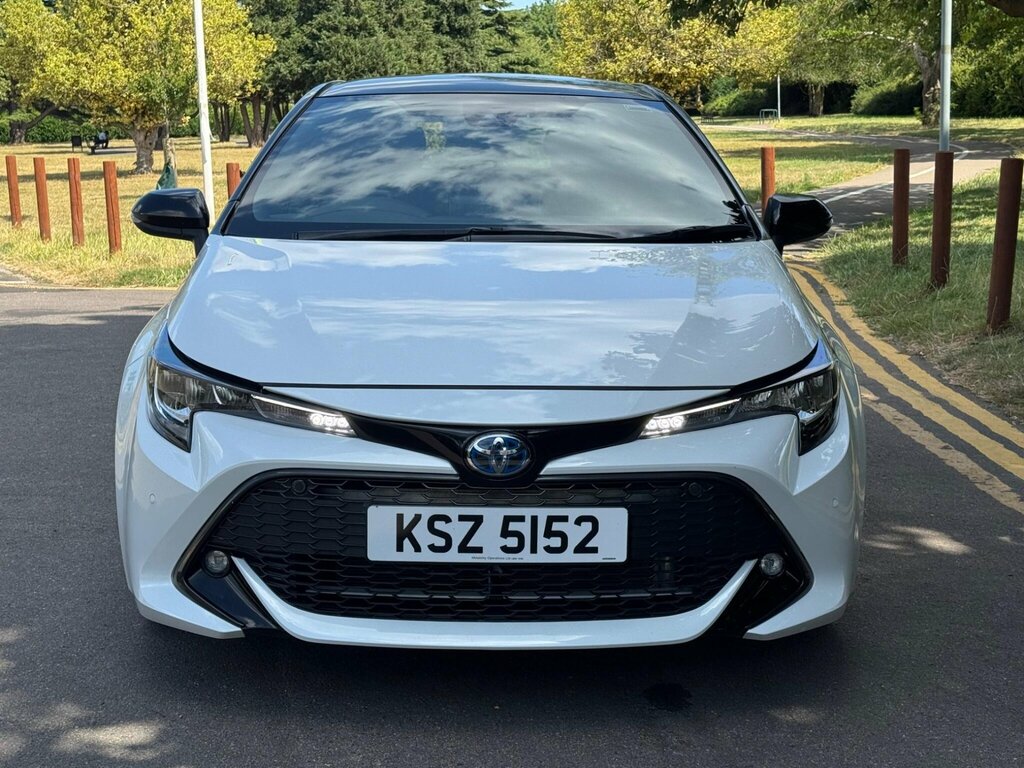 Toyota Corolla 1.8 Vvt-h Design Cvt Euro 6 Ss White #2