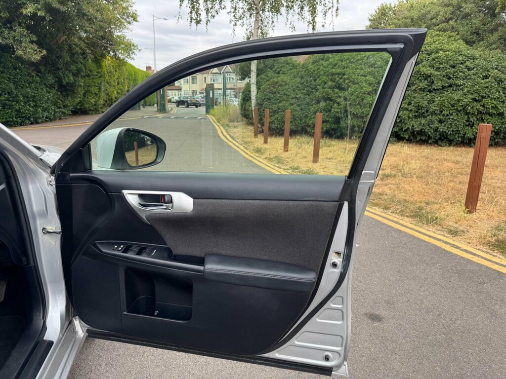 Lexus CT 1.8 200H Se-l Cvt Black #27