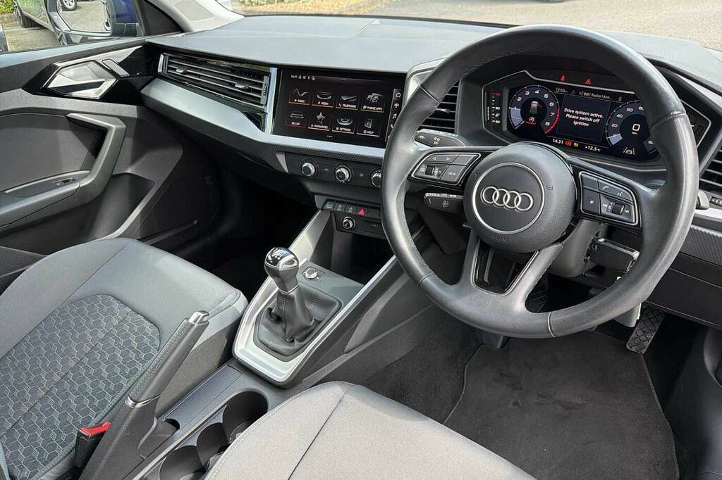Audi A1 30 Tfsi 110 Sport DF23RXZ Blue #6