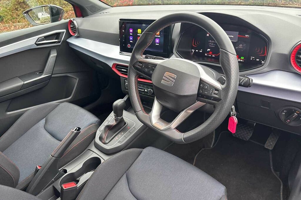 Seat Ibiza 1.0 Tsi 115 Fr Dsg DX75VFG Red #6