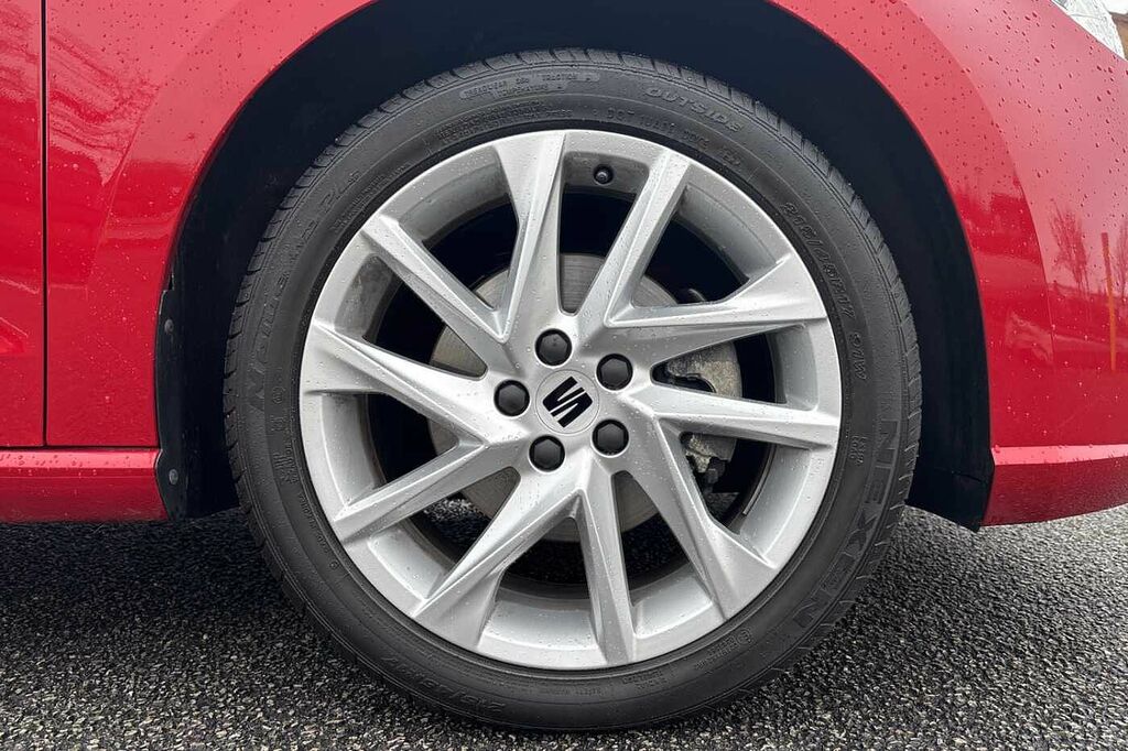 Seat Ibiza 1.0 Tsi 115 Fr Dsg DX75VFG Red #5