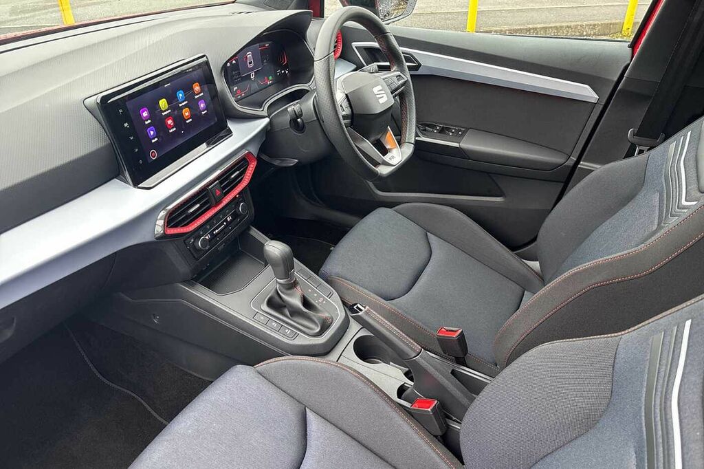 Seat Ibiza 1.0 Tsi 115 Fr Dsg DX75VFG Red #2