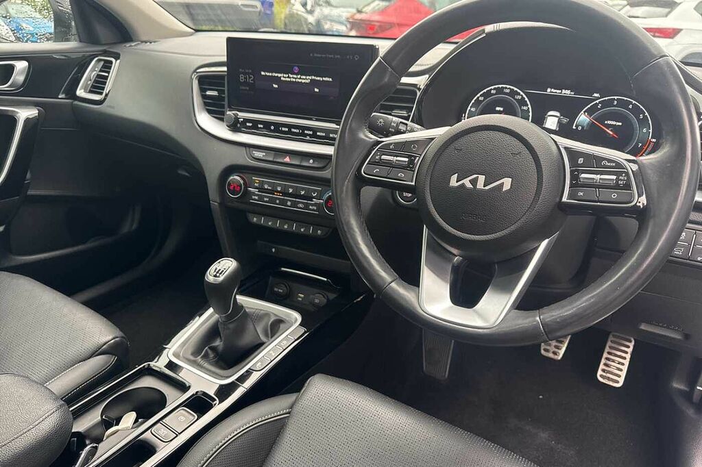 Kia Xceed 1.5T Gdi Isg 4 RJ22YCH White #6