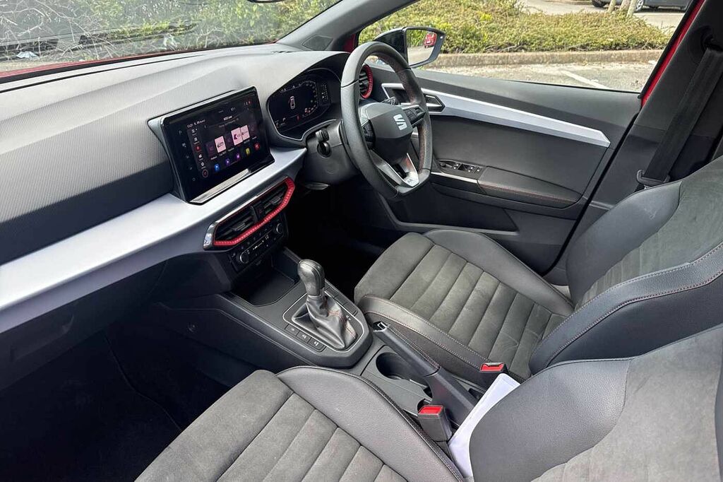 Seat Ibiza 1.0 Tsi 110 Fr Sport Dsg DP73LCE Red #2