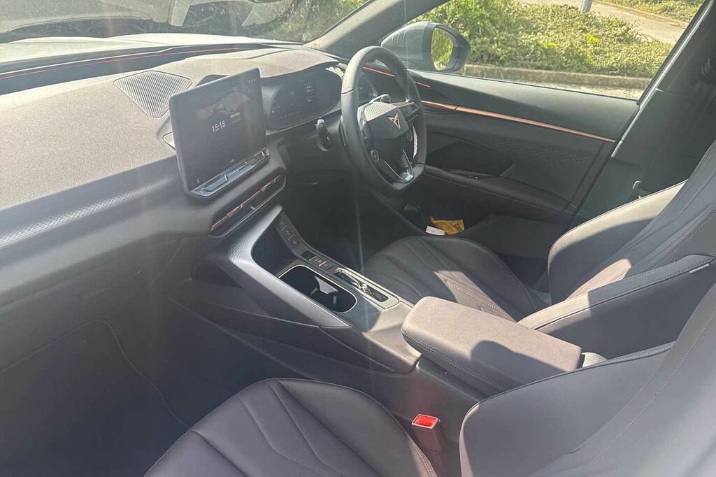 Cupra Terramar 1.5 Ehybrid 272 Vz2 Dsg DV75ODP White #2