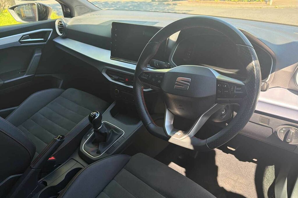 Seat Ibiza 1.0 Tsi 115 Fr Sport DV24NSZ Black #6