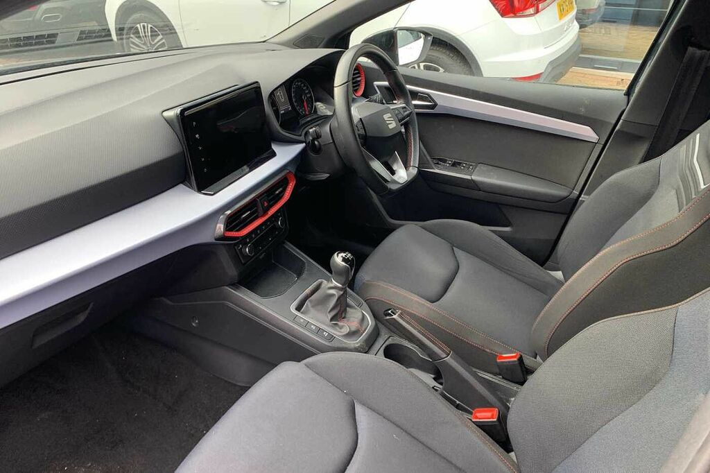 Seat Ibiza 1.0 Tsi 110 Fr YP71MYD Grey #2