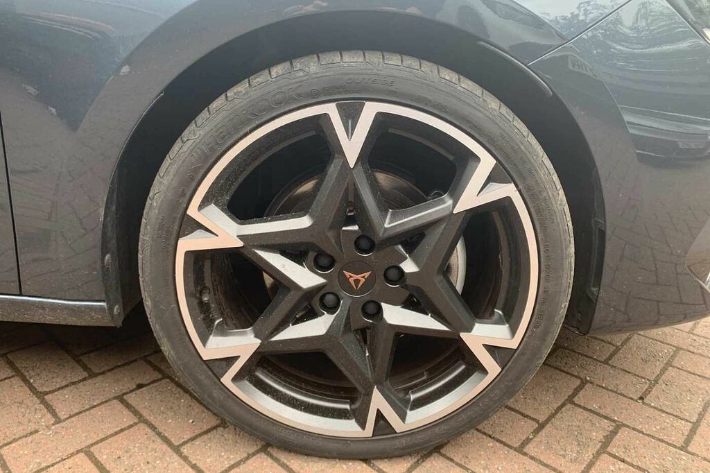 Cupra Leon 1.5 Etsi 150 V2 Dsg KT25DNN Grey #5