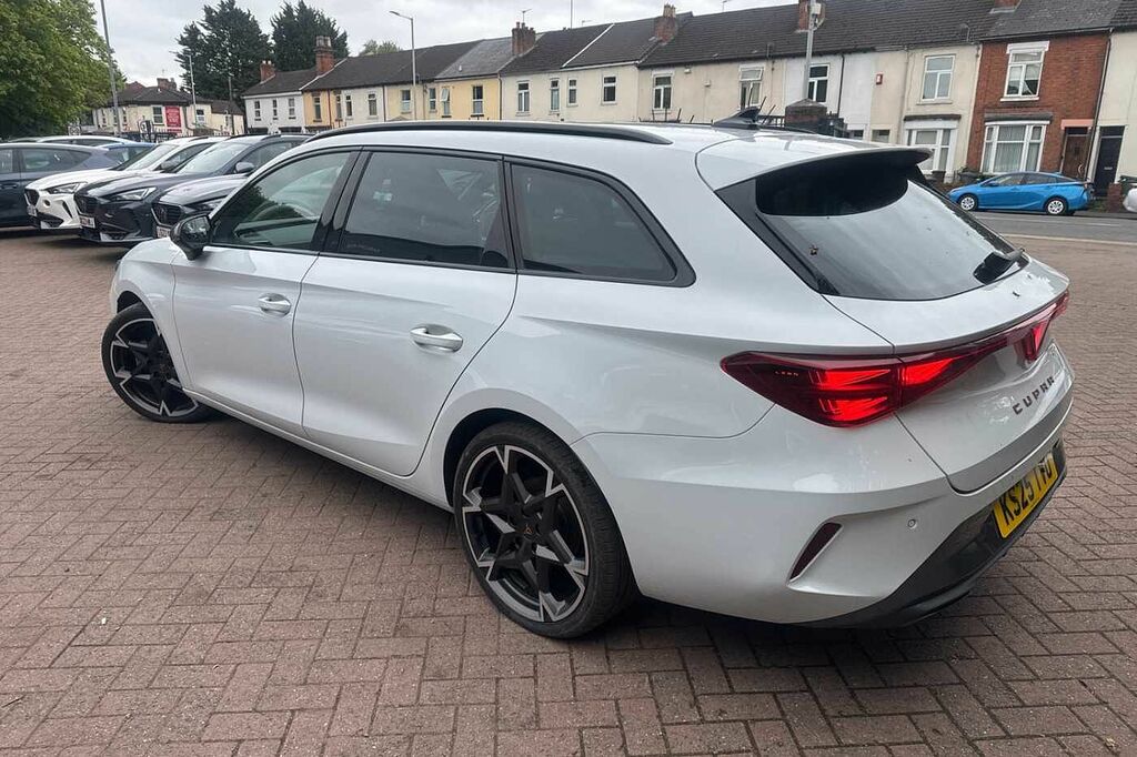 Cupra Leon 1.5 Etsi 150 V2 Dsg KS25TVO White #3