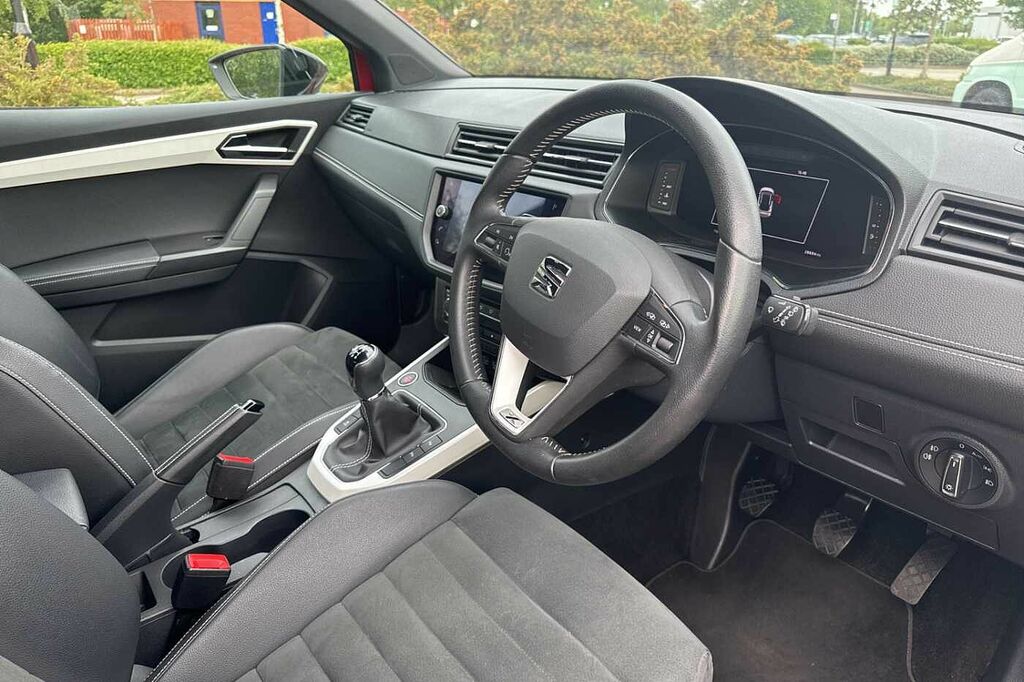 Seat Arona 1.0 Tsi 115 Xcellence Lux Ez DS20HXR Red #6