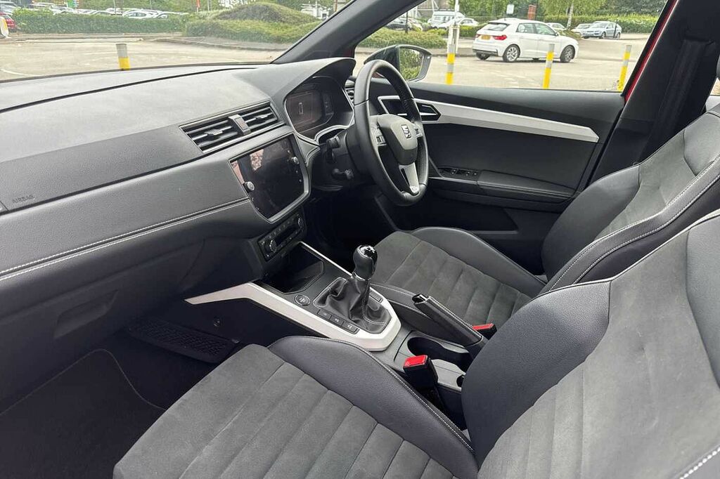 Seat Arona 1.0 Tsi 115 Xcellence Lux Ez DS20HXR Red #2