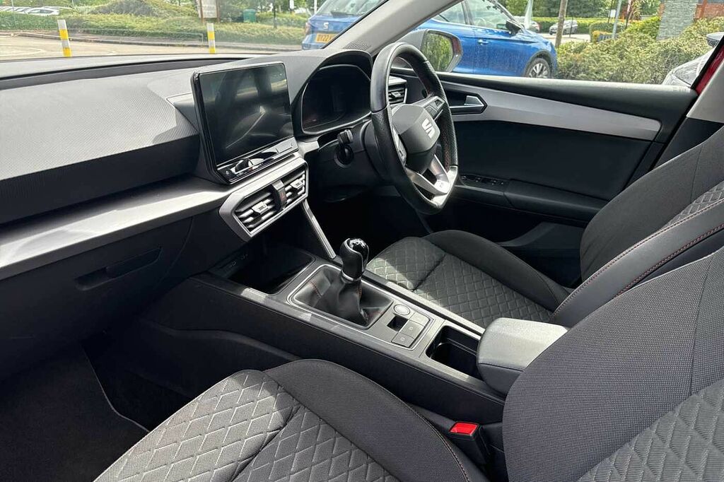 Seat Leon 1.5 Tsi Evo 150 Fr DX73YLP Red #2