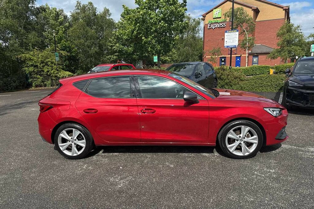 Seat Leon 1.5 Tsi Evo 150 Fr DX73YLP Red #4