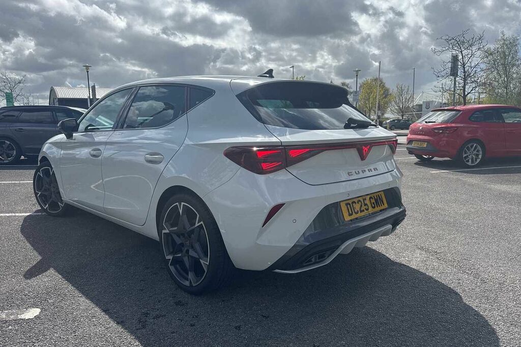 Cupra Leon 1.5 Tsi 150 V2 White #3