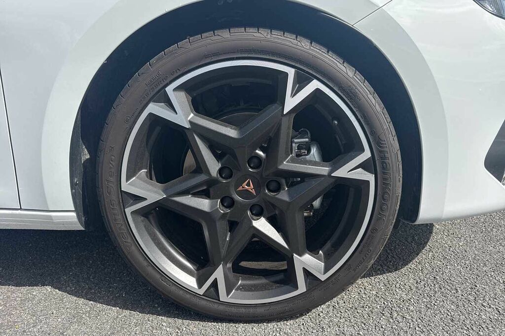 Cupra Leon 1.5 Tsi 150 V2 White #5