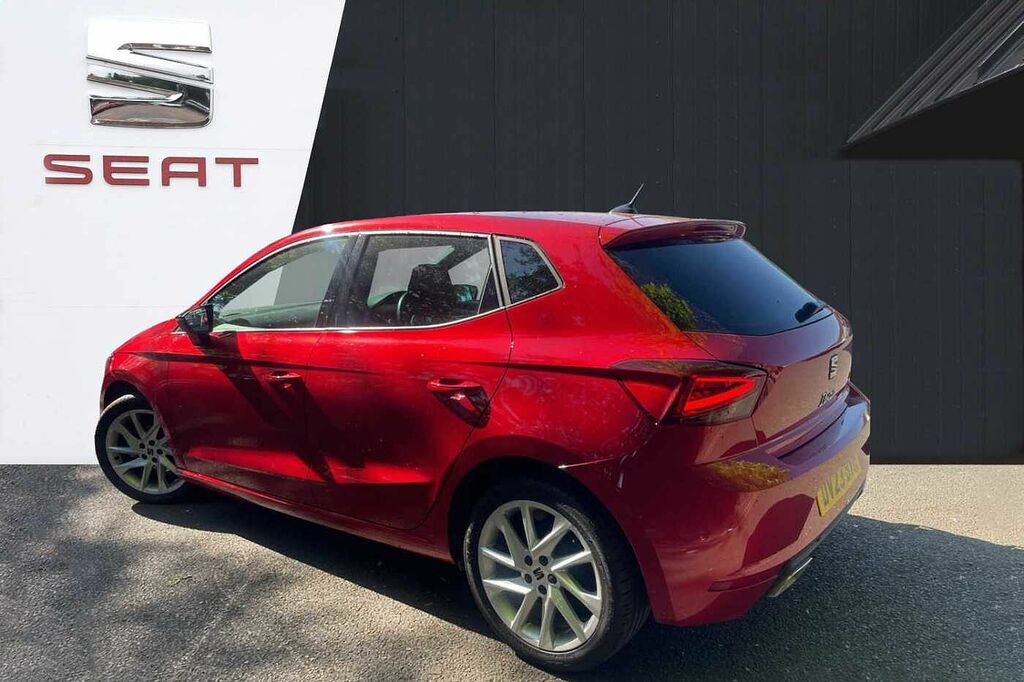 Seat Ibiza 1.0 Tsi 95 Fr DV23BVR Red #3