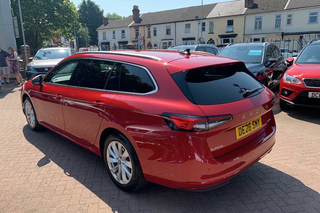 Skoda Superb 1.5 Tsi E-tec Se Technology Dsg DE26SNK Red #3