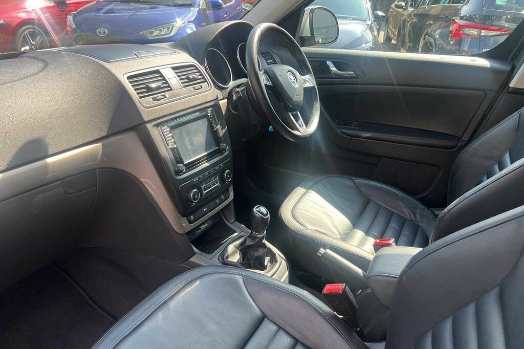 Skoda Yeti 2.0 Tdi Cr Se L Drive Grey #2