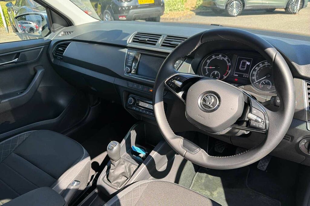 Skoda Fabia 1.0 Tsi Se L DF22KZX Silver #6