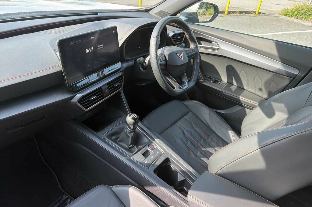 Cupra Formentor 1.5 Tsi 150 V2 DX74WPA White #2