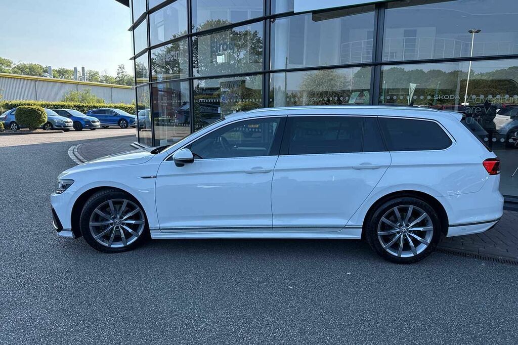 Volkswagen Passat 2.0 Tdi Evo Scr R-line White #4