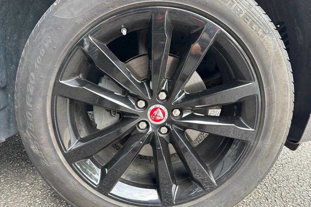 Jaguar F-Pace 2.0D 240 Chequered Flag Awd OY20TLU Grey #5