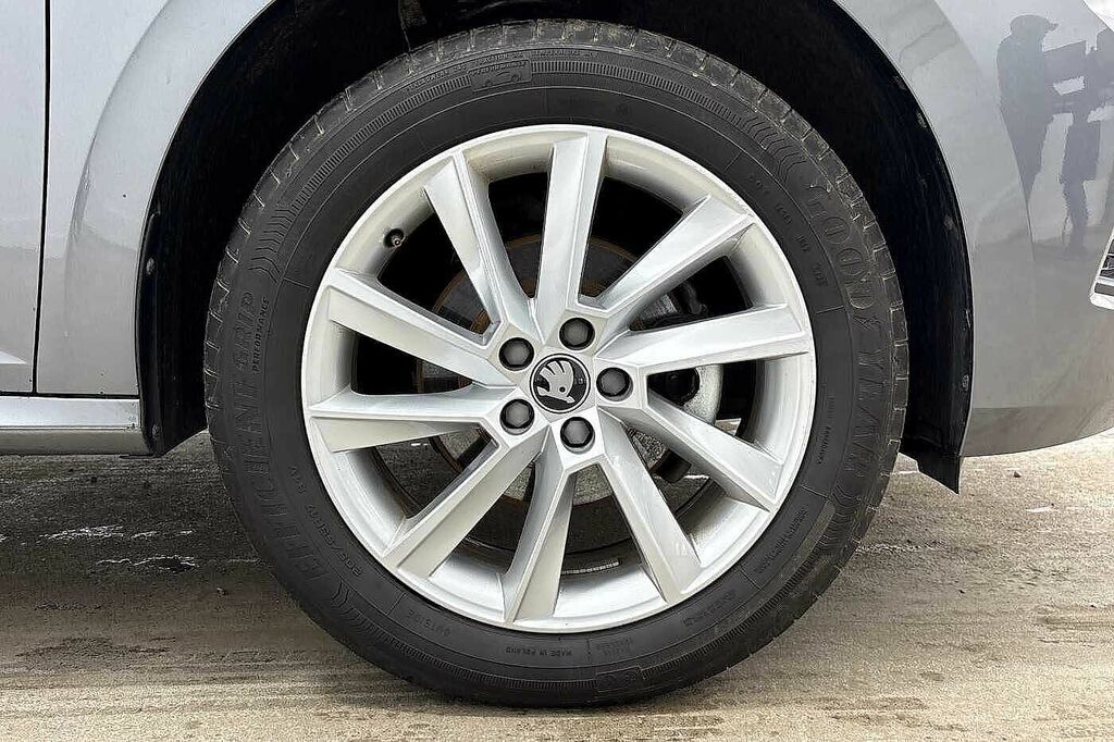 Skoda Kamiq 1.0 Tsi 95 Se Edition Grey #5