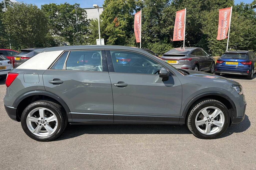 Audi Q2 30 Tdi Sport S Tronic DK69ZWU Grey #4