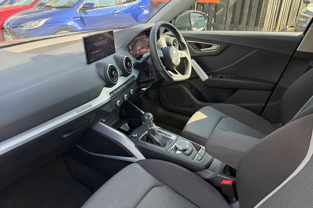 Audi Q2 30 Tdi Sport S Tronic DK69ZWU Grey #2
