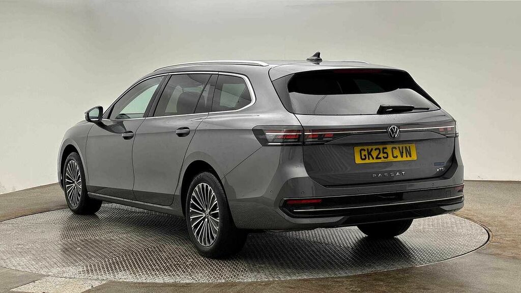 Volkswagen Passat 1.5 Etsi Elegance Dsg Grey #3