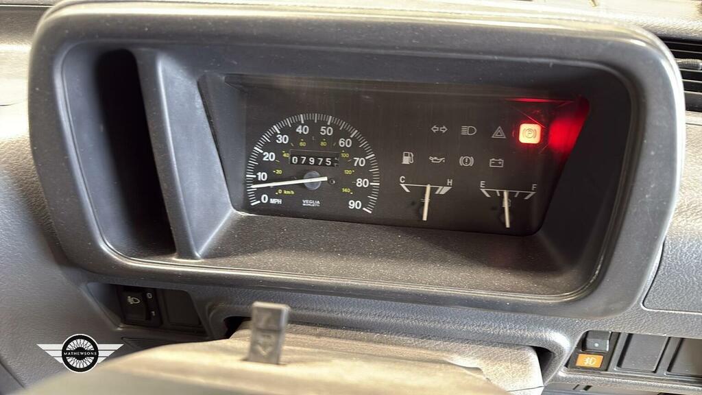Daihatsu HiJet Motorhome 1999T T295EUA White #5