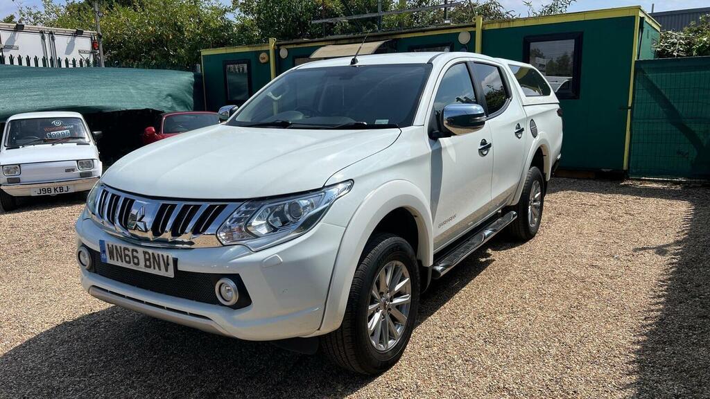 Mitsubishi L200 Titan Di-d Dc Silver #16