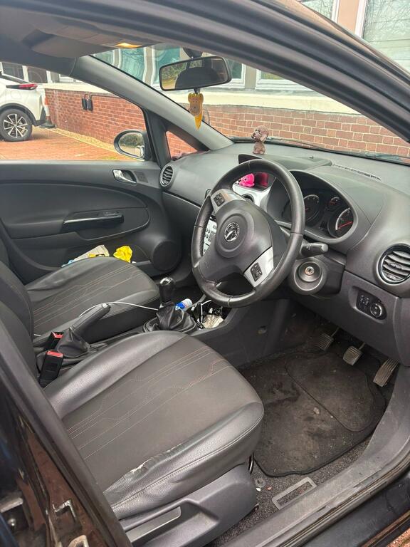 Vauxhall Corsa 1.2 16V Active Euro 5 Ac Black #3