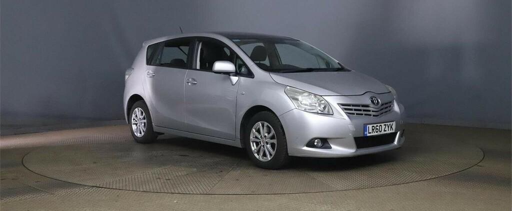 Toyota Verso Mpv 1.8 V-matic Tr Multidrive S Euro 5 20106 Silver