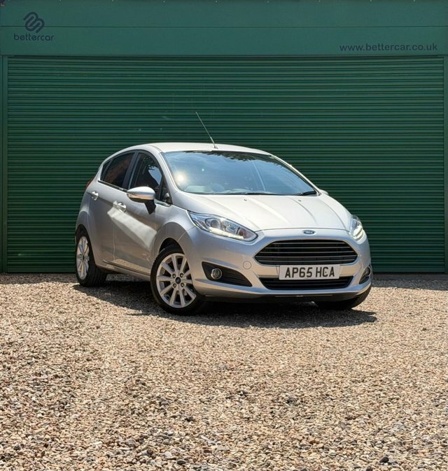 Ford Fiesta Ecoboost Titanium Hatchback Silver #3
