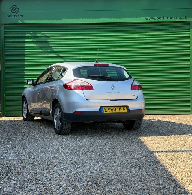 Renault Megane Dci Dynamique Tomtom Hatchback Silver #4