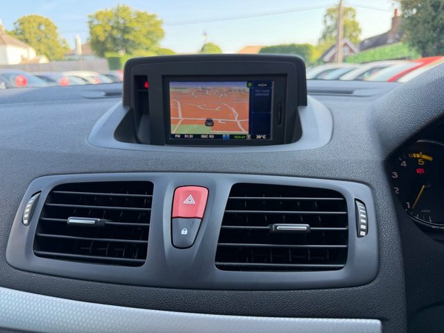 Renault Megane Estate 1.5 Dci Privilege Tomtom Sport Tourer Euro Grey #14