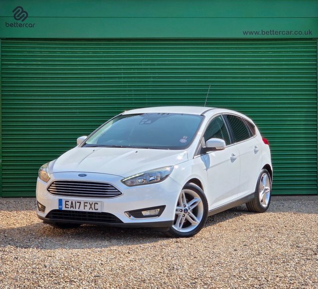 Ford Focus Ecoboost Titanium Hatchback White