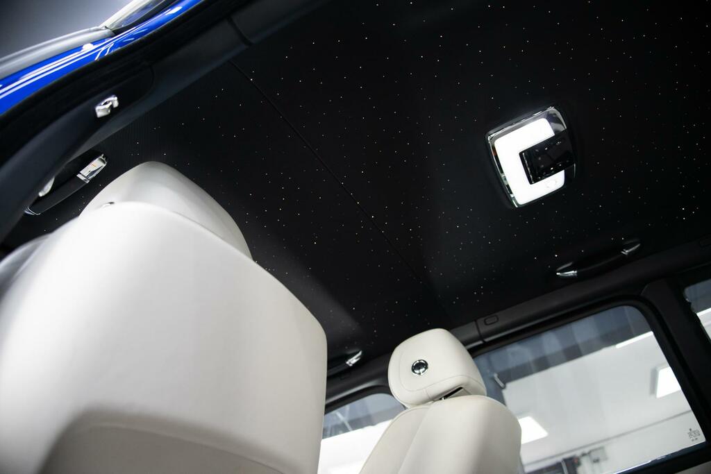 Rolls-Royce Cullinan 5dr Auto Silver #9