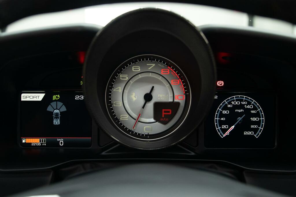 Ferrari F8 Spider 3.9T V8 Convertible F1 Dct Euro 6 Ss Yellow #13