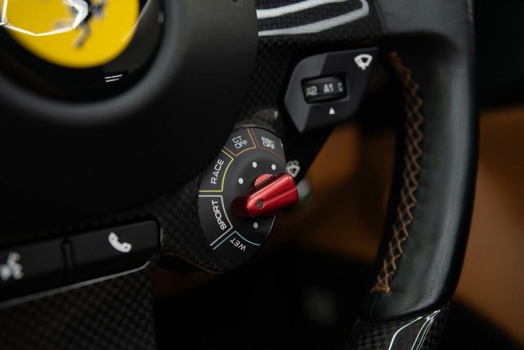 Ferrari F8 Spider 3.9T V8 Convertible F1 Dct Euro 6 Ss Yellow #18