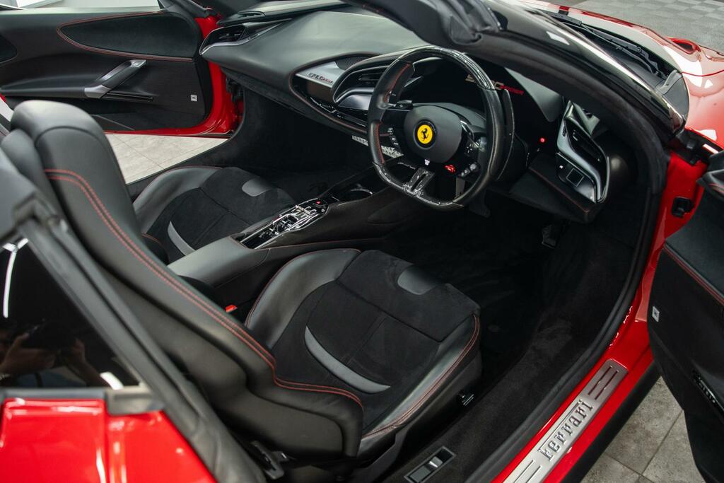 Ferrari Sf90 Spider 4.0T V8 7.9Kwh Convertible Plug-in Hybr Red #5
