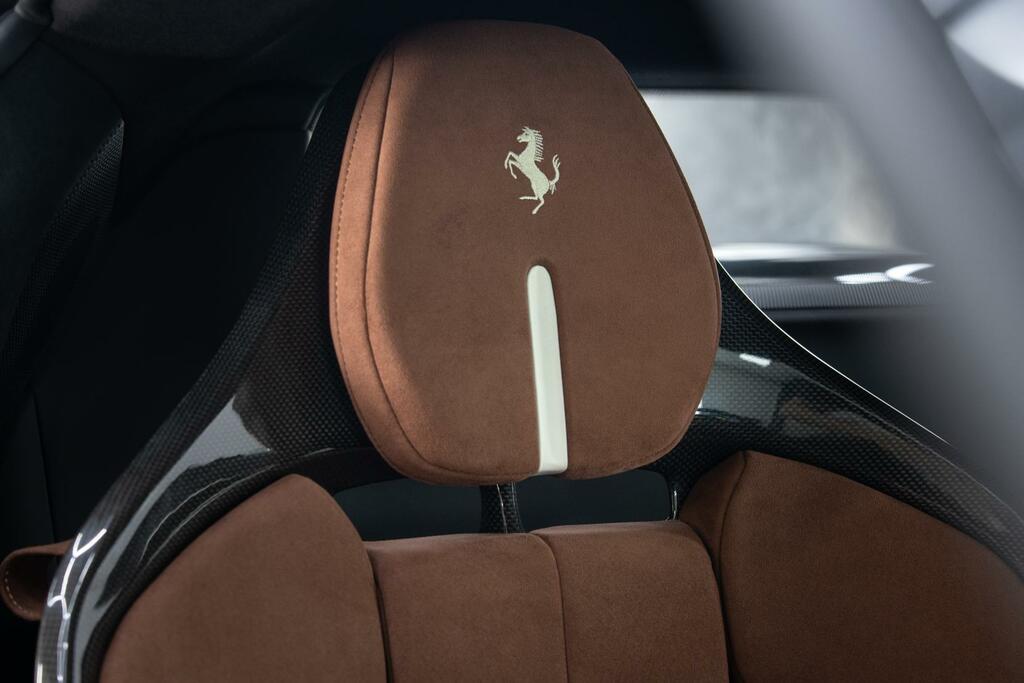 Ferrari 296 GTB 3L Null Red #11