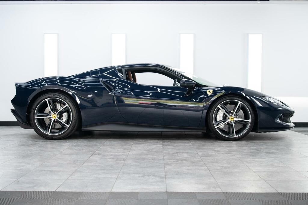 Ferrari 296 GTB 3L Null Red #2