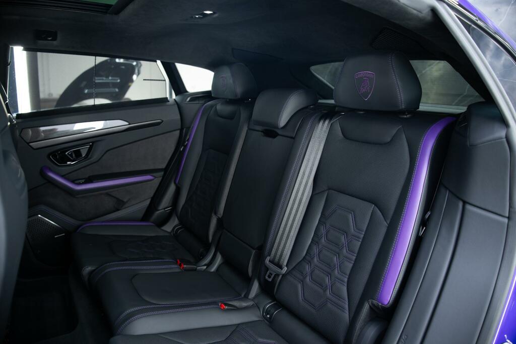 Lamborghini Urus Se Purple #6