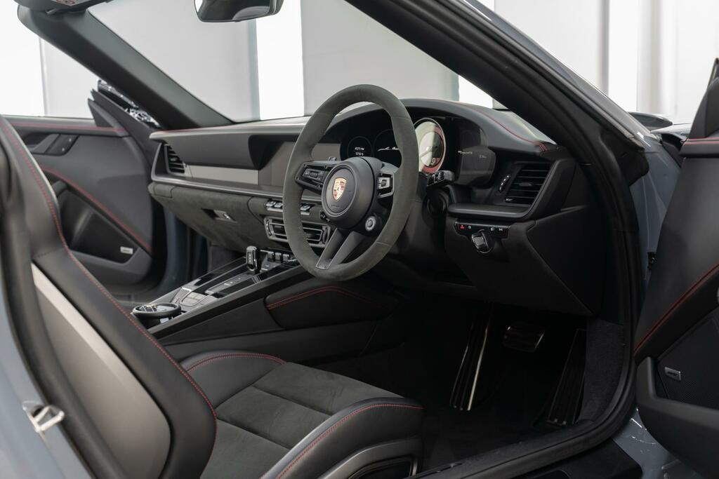 Porsche 911 992 4 Gts Grey #3