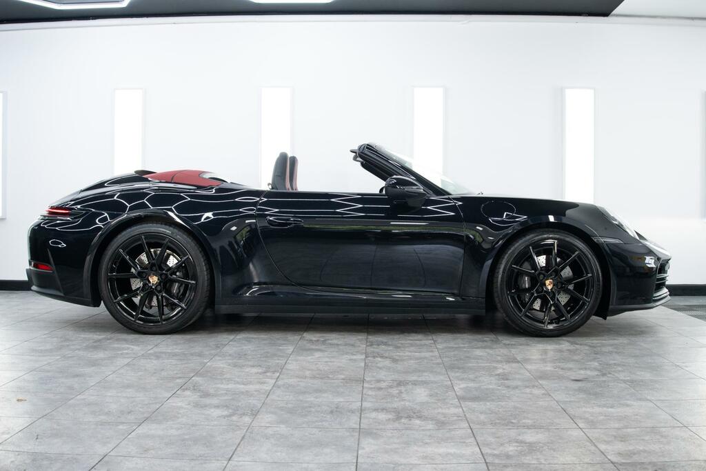 Porsche 911 992 Carrera Black #4
