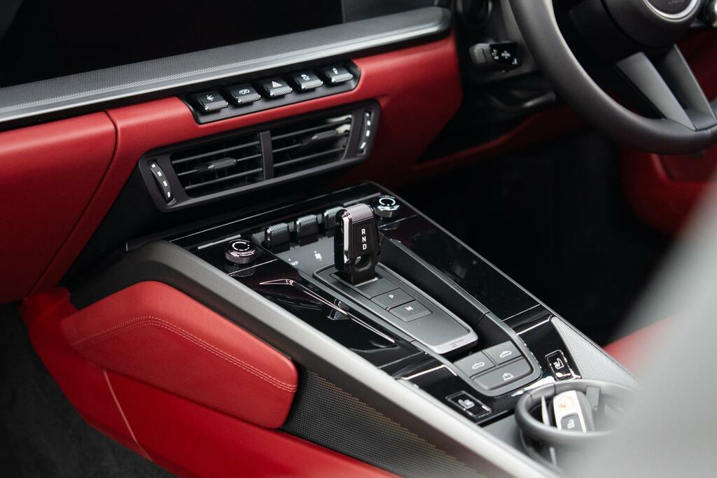 Porsche 911 992 Carrera Black #6