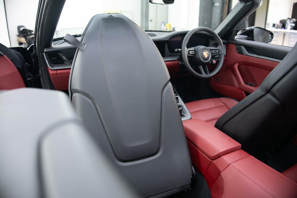 Porsche 911 Carrera Gts 2026 #11