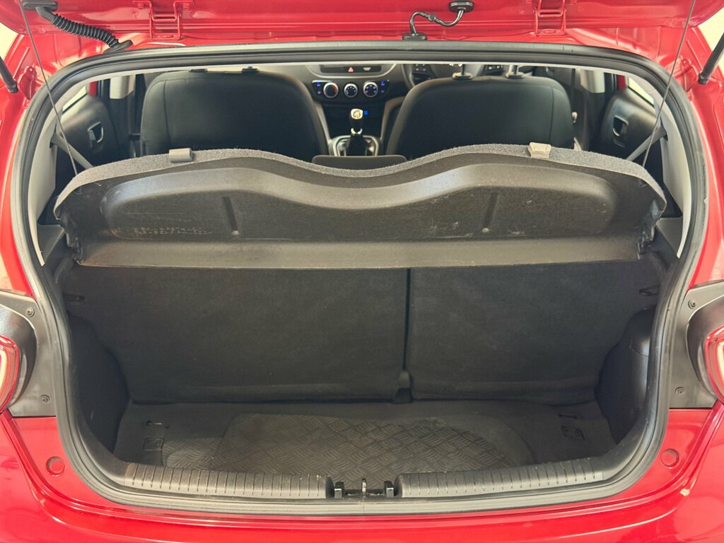 Hyundai I10 1.2 Se Hatchback Euro 6 87 Ps Red #6